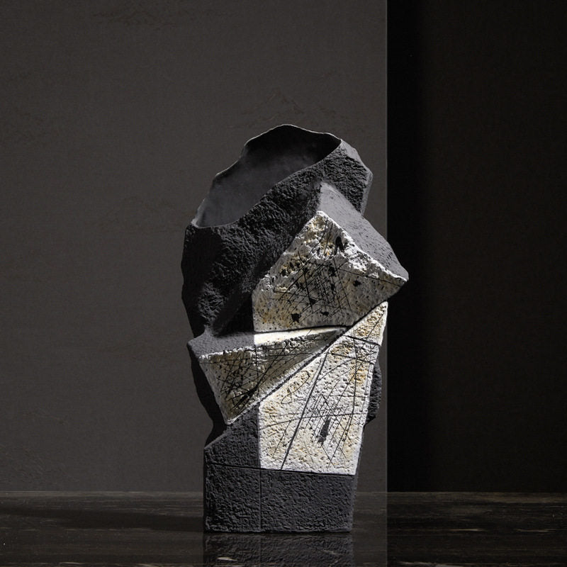 Black And White Slanted-Vase Creative Home Flower Arrangement