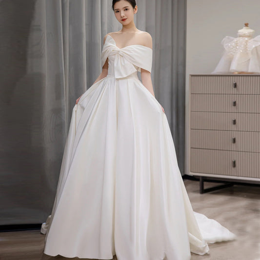 Satin Light Wedding Dress French Trip Shoot Simple