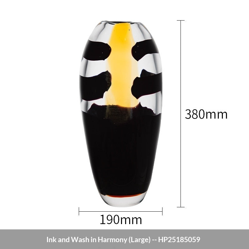 Black Vintage Glass Vase For Floral Arrangementssophisticated And Upscale