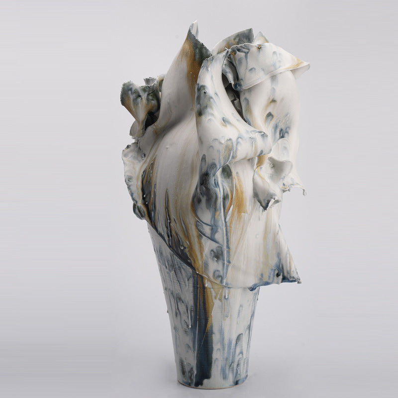 New Chinese-style Handmade Sculpted Ceramic Vase Ornament