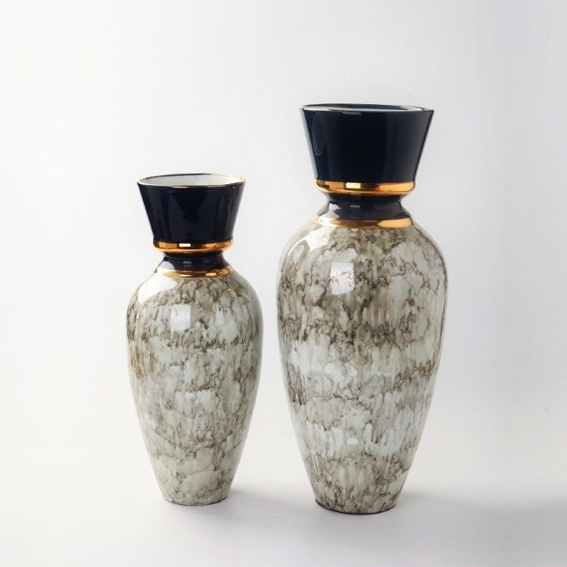 Creative Ceramic Vase For The Living Room Or Dining Table