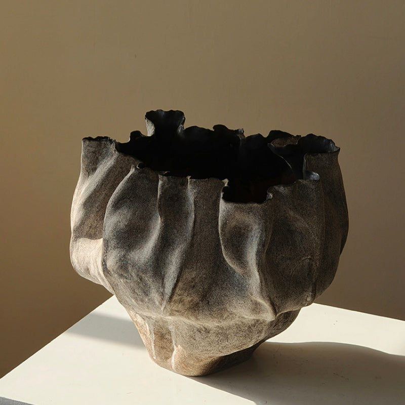 Ceramic Handmade Art Vase Wabi-Sabi Style Ornaments For Guesthouses And Dining Rooms