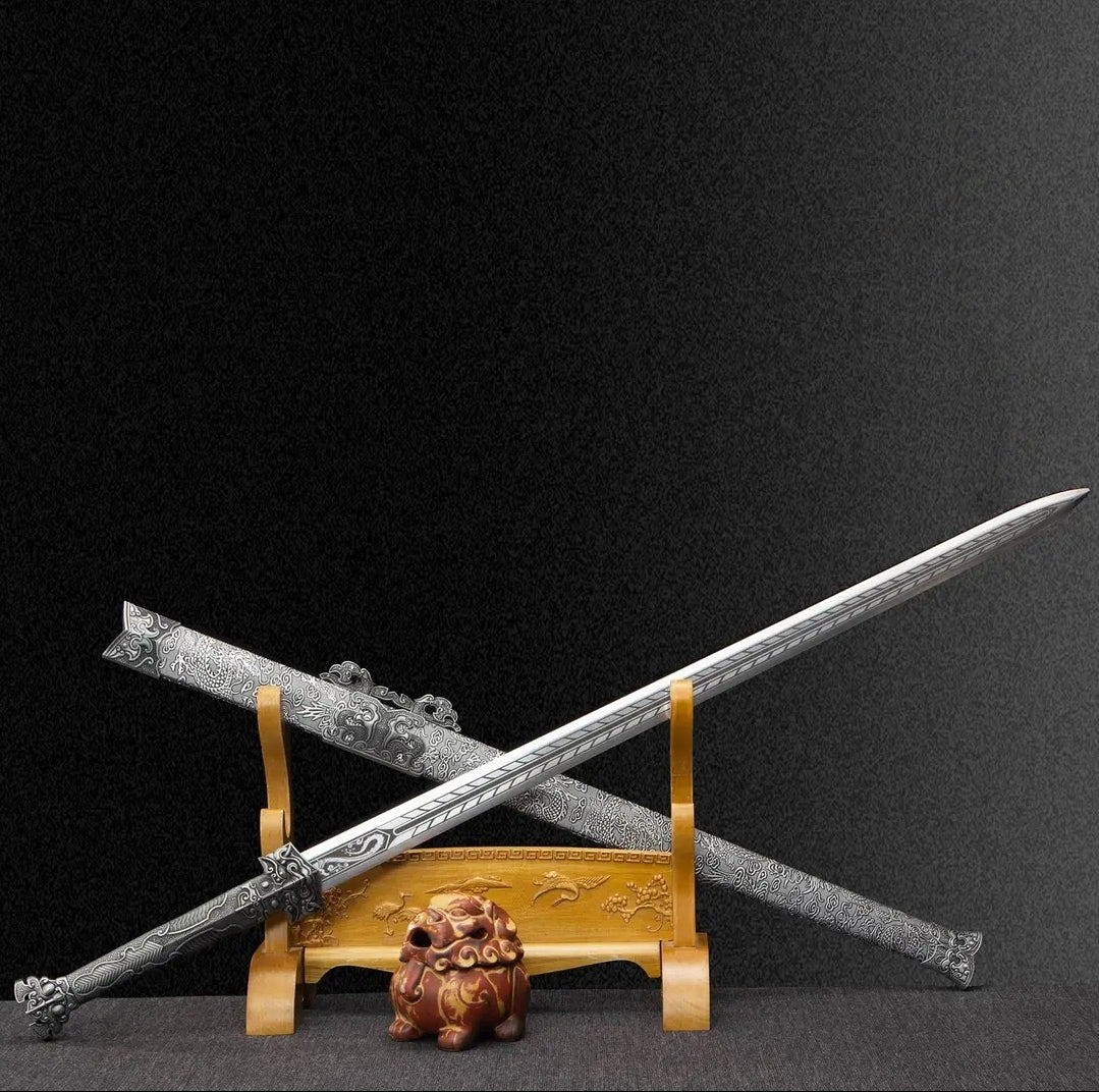 Beast Beak Integral Sword High Manganese Steel Self-Defense Cold Weapon  Collection-Grade  Unsharpened