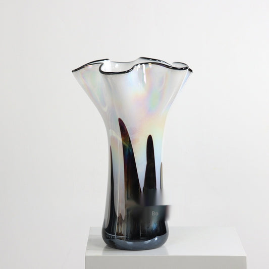 Black And White Two-tone High-end Petal-mouth Glass Vase