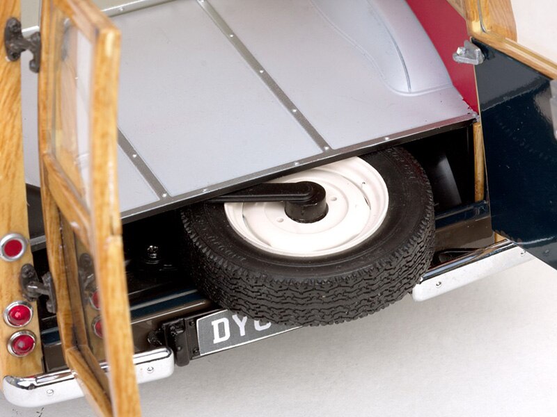 1:12 Morris Convertible Touring Edition Sports Car